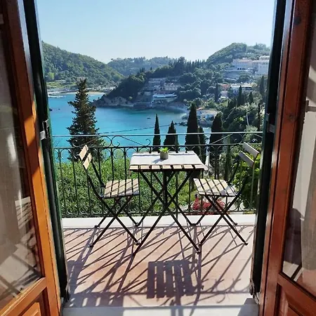 Teo & Niki アパート *