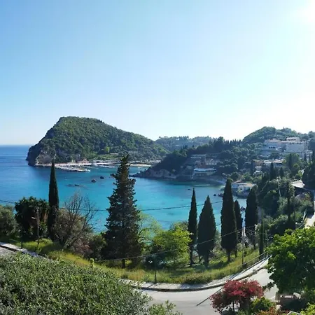 Teo & Niki Daire Paleokastritsa